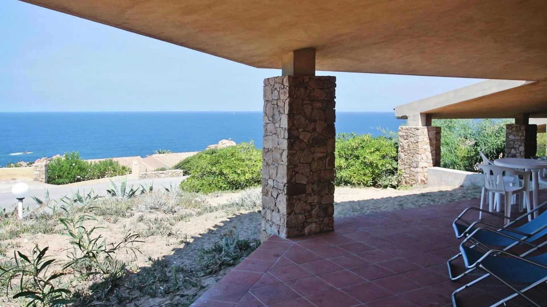 Terraced House In Costa Paradiso With Pool